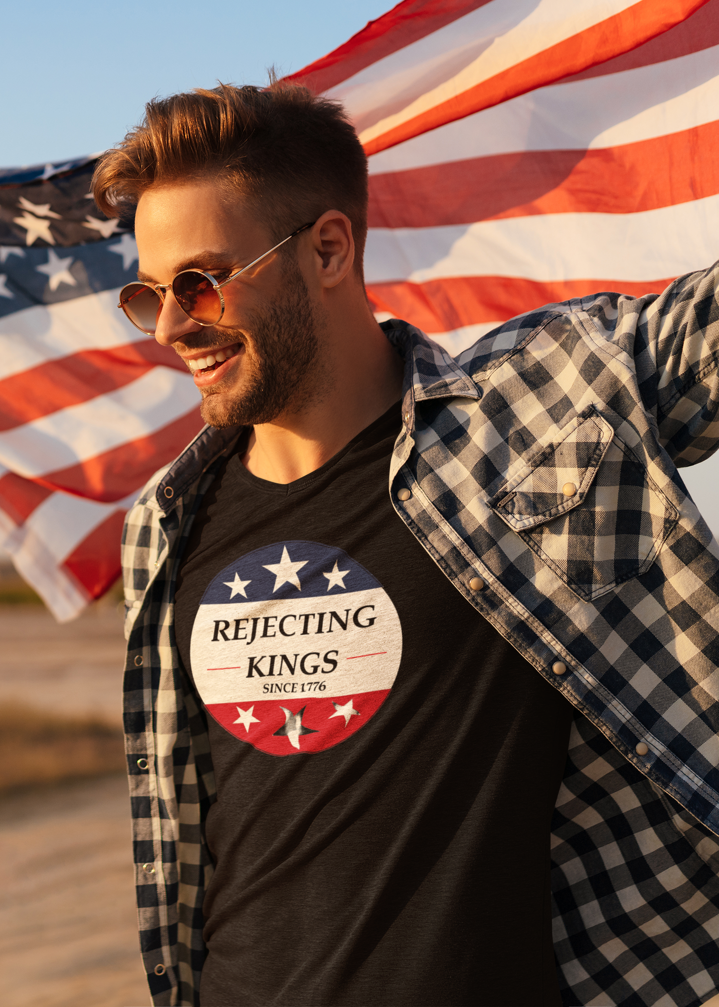 Custom graphic T-Shirt Rejecting Kings Since 1776 Design LG BK